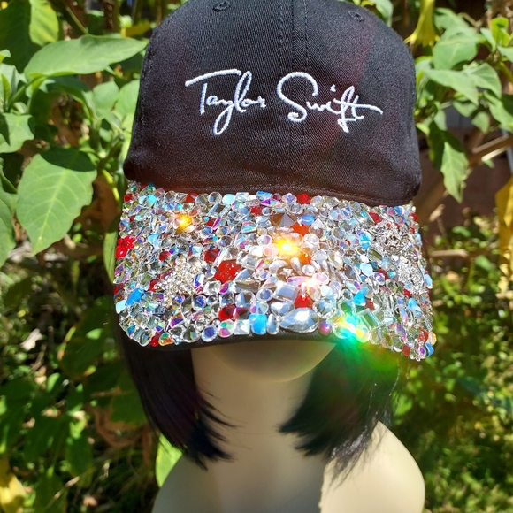 Taylor Swift Swarovski crystal bling hat - Picture 5 of 12